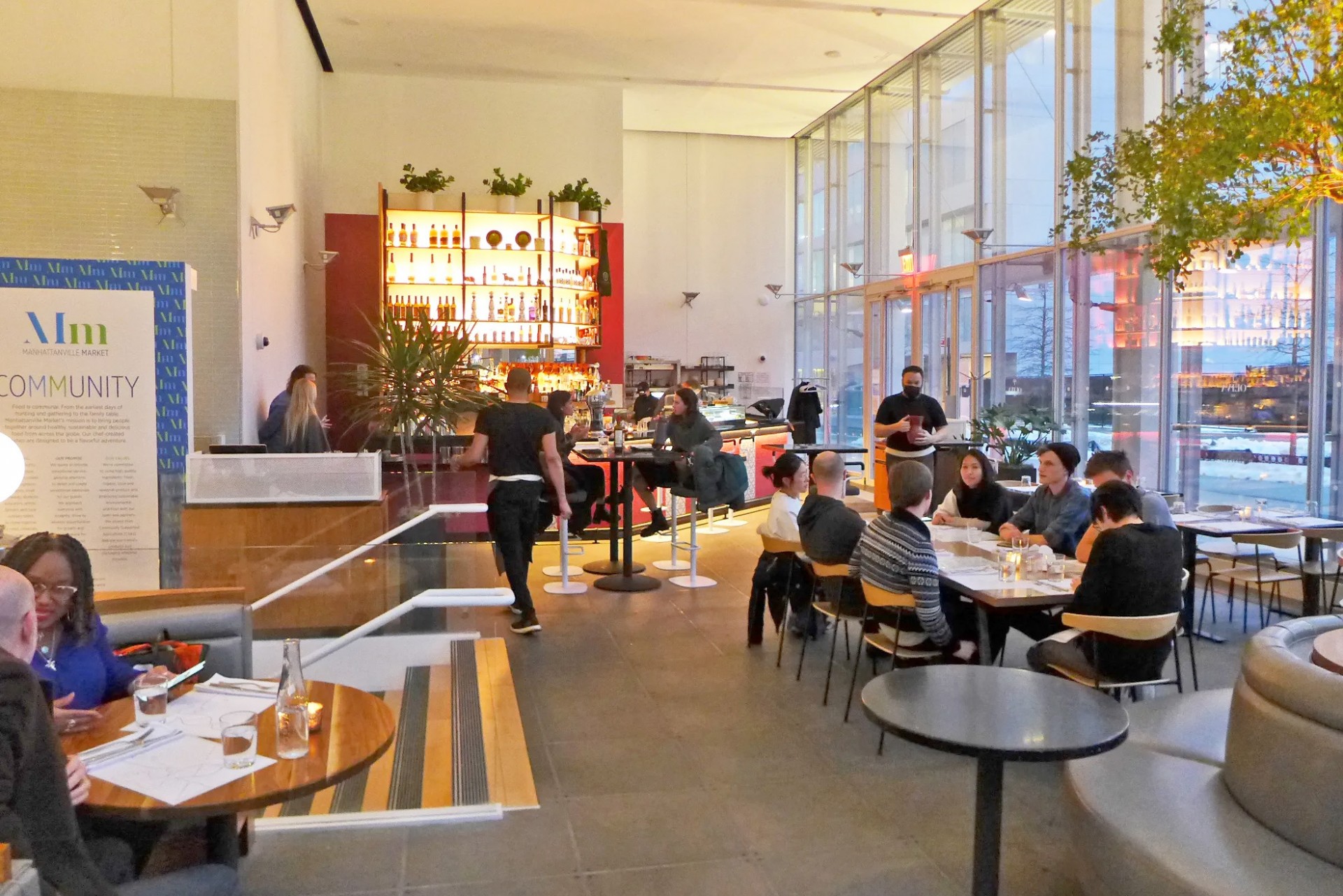 A view of Oliva, the tapas restaurant inside Jerome L. Greene Science Center.